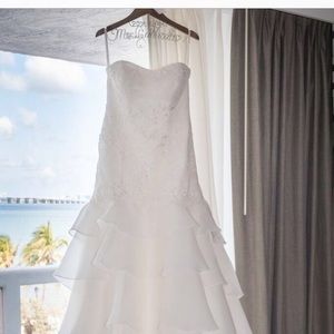 Melisa Stewart Wedding dress,with veil